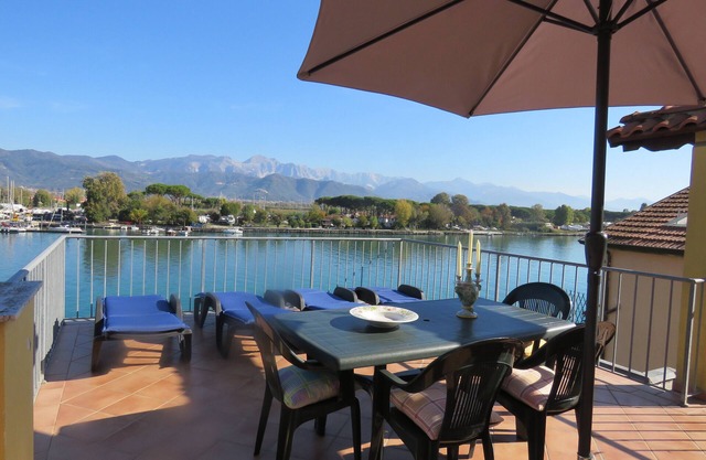Verde - Apartment with berth in Bocca di Magra