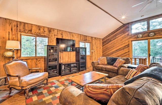 Vermont Getaway near Stratton Mountain