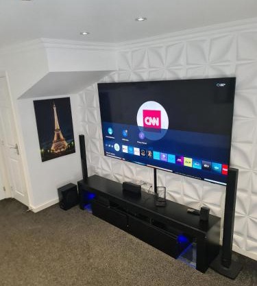 Very cosy 3 bedroom house close to city