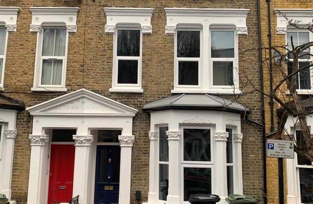 Very Large and Splendid Terrace House in London