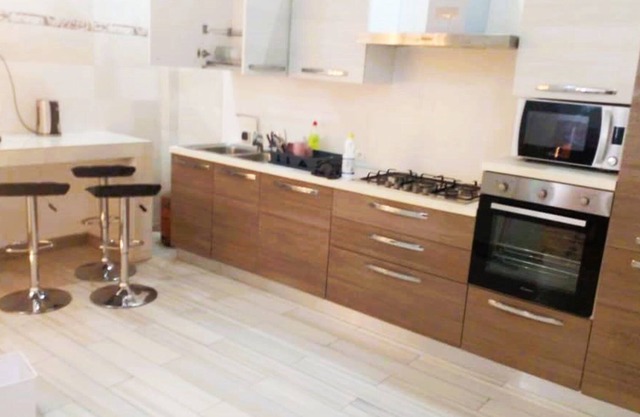 Very nice apartment with free parking