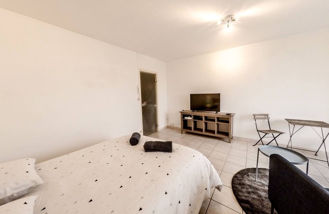 Very nice modern apartment with all the comforts