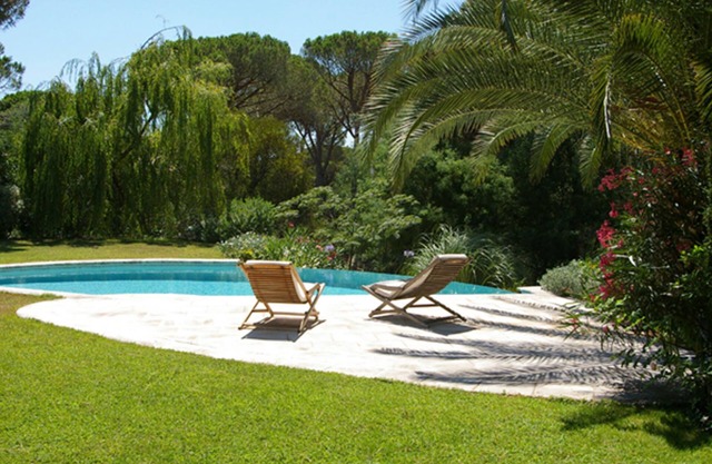Very nice neat and charming villa in the heart of the Golf de l'Esterel
