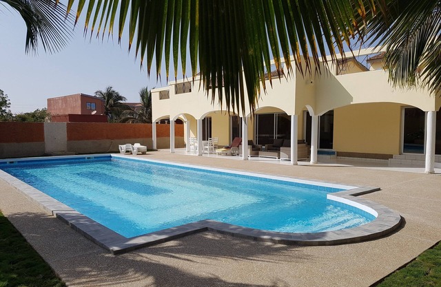 VERY NICE STUDIO WITH POOL SALY