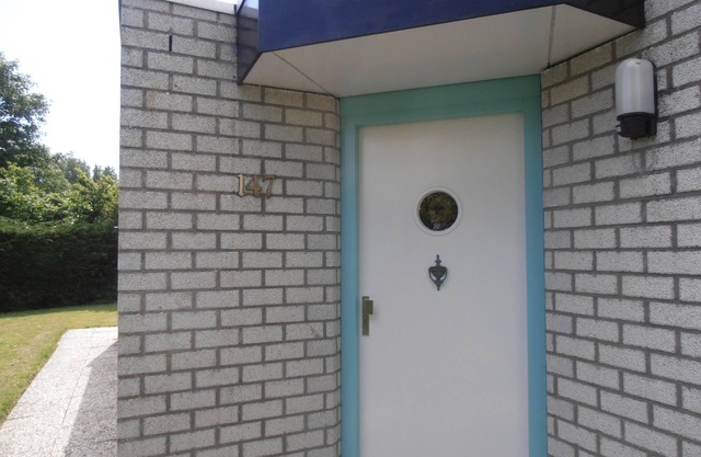 Very well-kept stone bungalow in a quiet location, WLAN, very good facilities