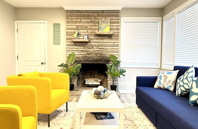 Vibrant Modern Home in the Heart of Greensboro