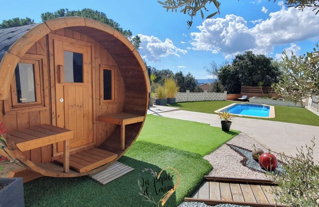 Villa 'La Pépite D'amour' with Private Pool, Wi-Fi and Air Conditioning