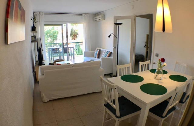 vilanovaapartments. Fabulous place! Hundred meters from the Mediterranean Sea!