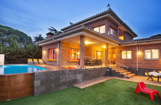 Villa 18 people, Train Direct Airport, NEW 2023 DISCOUNTS,
