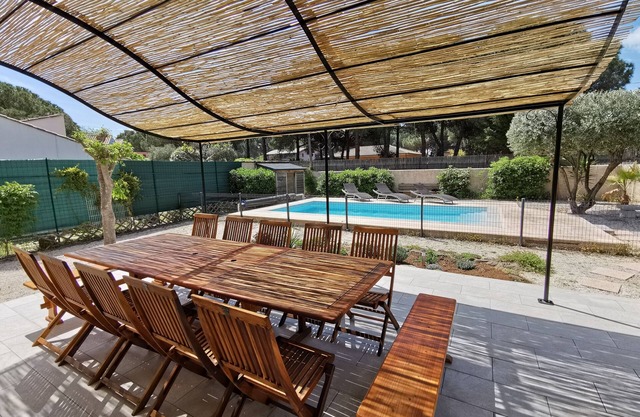 Villa 1km from the beach in a quiet area ☀️