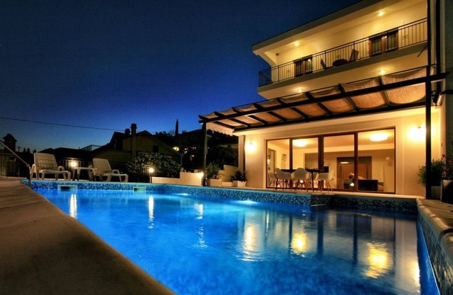 Villa 22 ,beautiful villa with a gorgeous view on Boka bay
