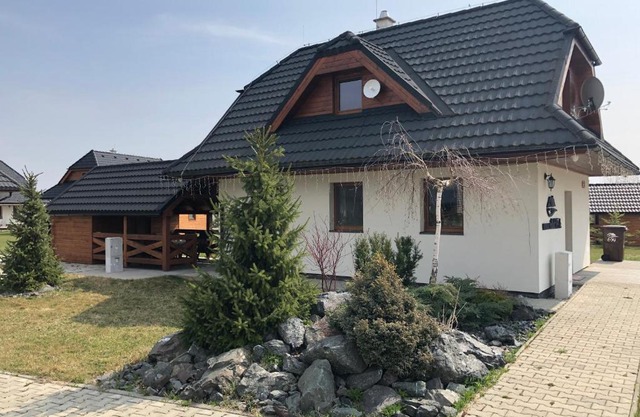VILLA 619