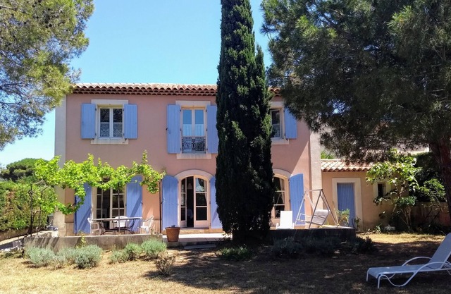 Villa 8 people 200m Brusc beaches