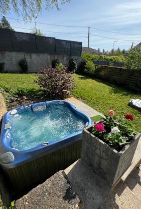 Villa Alba avec piscine et Spa
