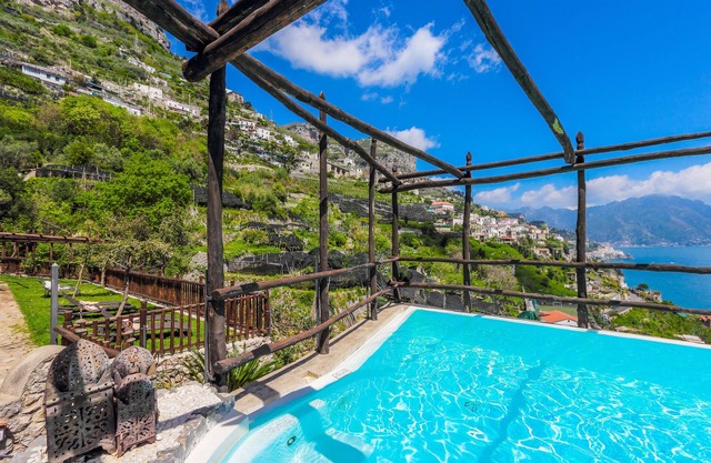 Villa Alba d' Oro - Historic Luxury Villa