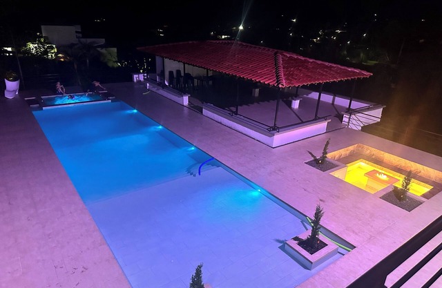 Villa Alcon-Villa in the Heart of Colombia's coffee axis, 1st FL only, 3 Bedroom
