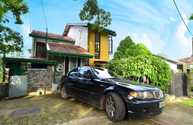 Villa at lakefront - Bolgoda