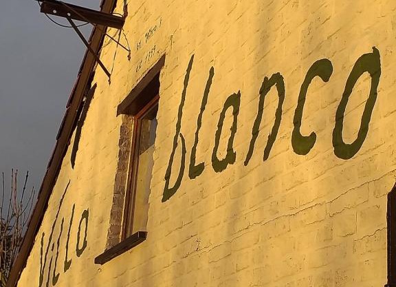 Villa Blanco