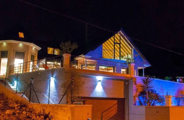 VILLA BUE SEA - luxury villa