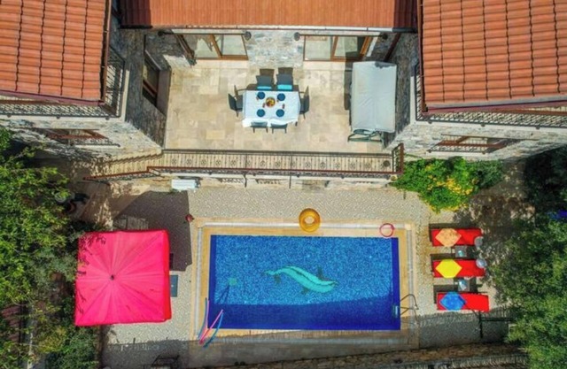 Villa Candy Stone, 8 Person Private Pool Villa