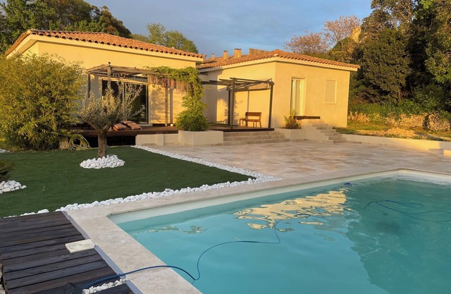Villa Casa Vaunage/6pers/Pools/Wifi/Clim