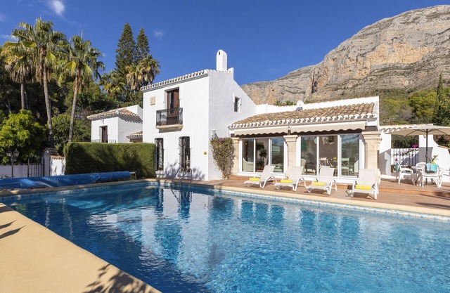 Villa Celestia - Secluded and serene