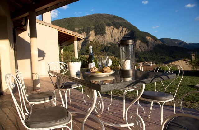 Villa Chatillon en Diois Upscale