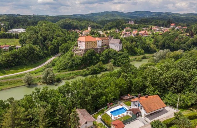 Villa Colapis