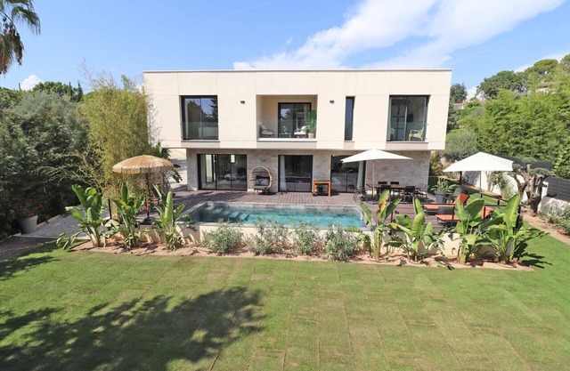 Villa Contemporaine Proche de Cannes