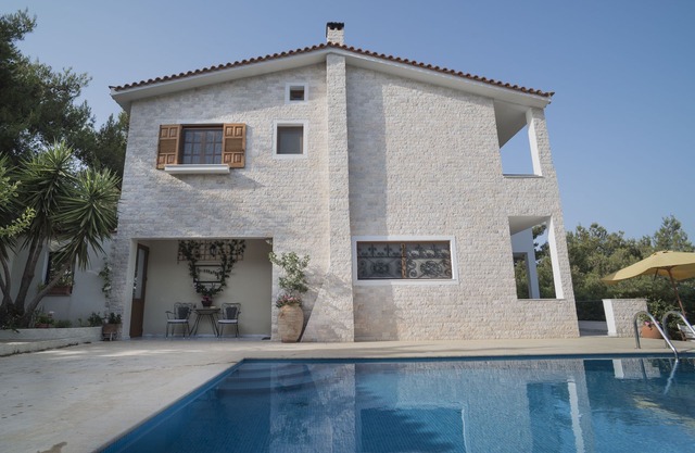 Villa Corina near the Athens airport