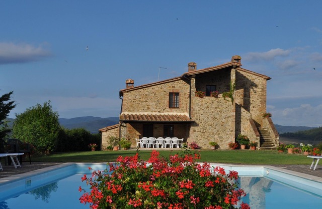 Villa Costa, Stunning Villa in the heart of Tuscany.