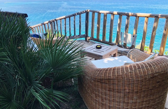 Villa delle Sirene, for 7 people and the beach within walking distance
