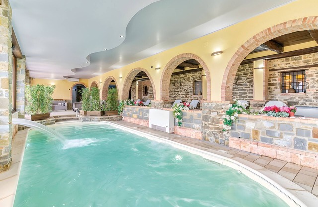 Villa 'Don Elio Con Spa Privata' with Mountain View, Wi-Fi and Air Conditioning