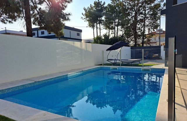 Villa Encantada with pool