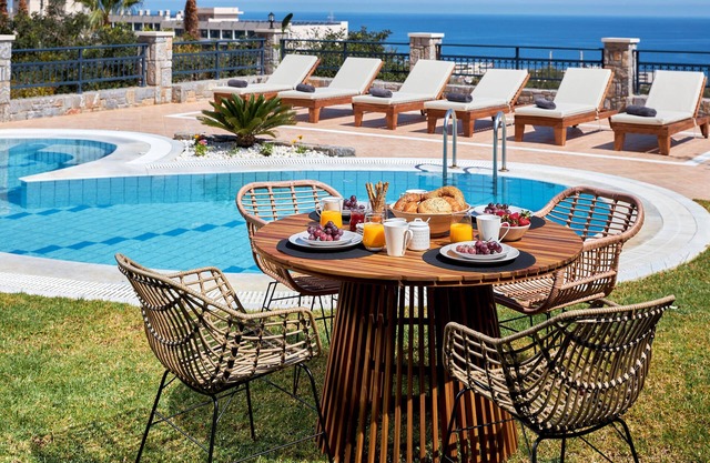 Villa 'Erato By Myseasight' with Sea View, Wi-Fi and Air Conditioning