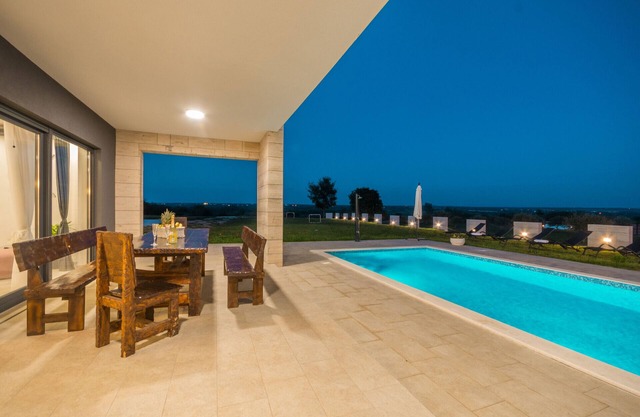 Villa F A Zadarvillas