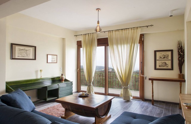 "Villa Fivos" in Archanes village