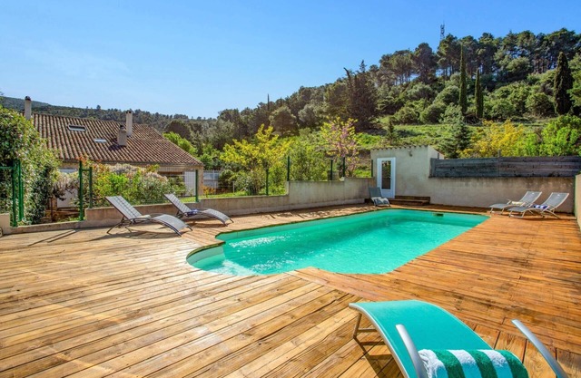Villa Fraisse by Villa Plus