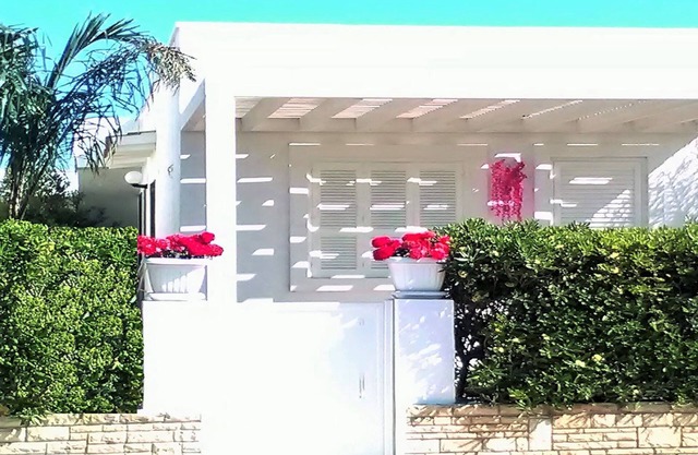 villa gio Torre Suda at 50 mt from the sea near Gallipoli beaches and torre san giovann