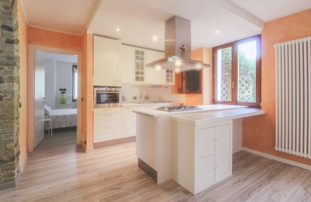 Villa Glicine - Between Lake Como and Valtellina