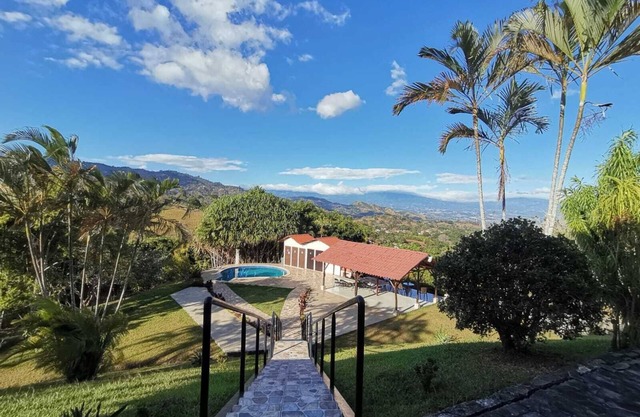 Villa Hermosa Quinta Atenas