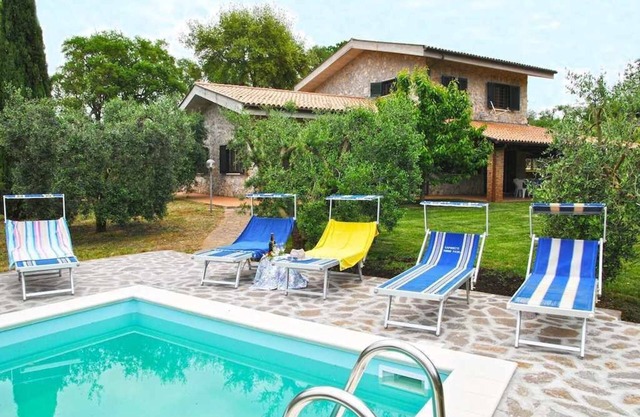 Villa Il Casolare Country House with pool