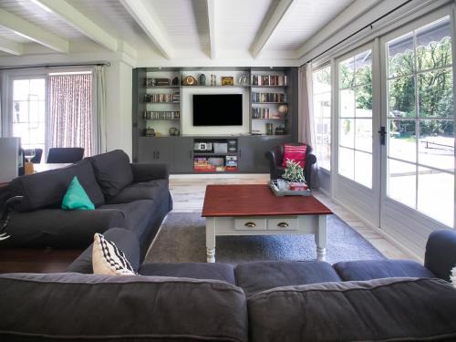 Villa in Drents-Friese Forest with Pool, cleaning included