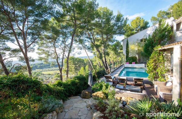 Villa in Provence: Hollyday, Week End with friends, meetings: close to Marseille
