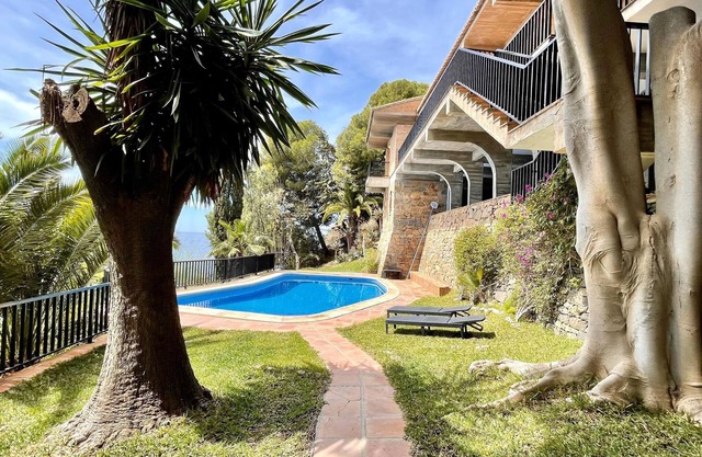 Villa in Salobreña with Sea Views