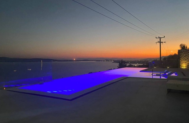Villa Infinity