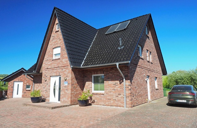 Villa Jenny with pool