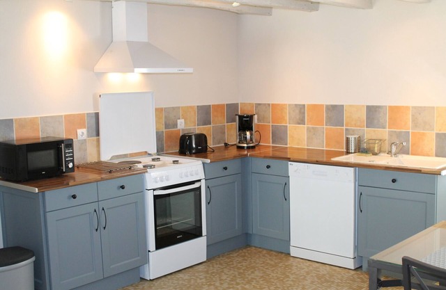 Villa Lésigny - Vienne, 2 bedrooms, 4 persons