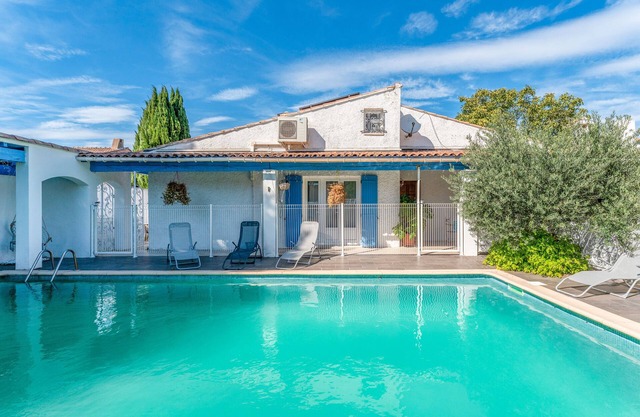 Villa 'La Cigale' with Private Pool, Wi-Fi and Air Conditioning