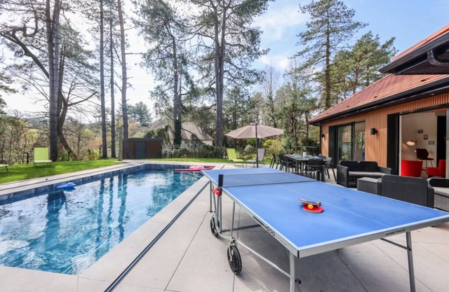 Villa Léo, opposite the Equestrian Centre & Swimming Pool